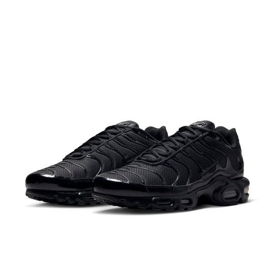 Nike Air Max Plus “Triple Black”