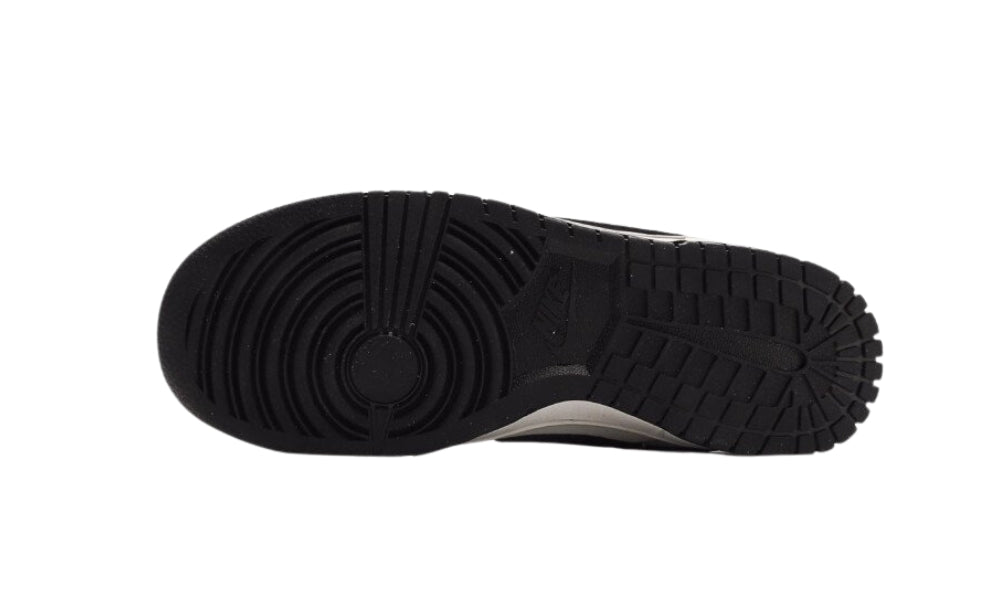 Nike SB Dunk Low "Initial D/Toyota AE86"